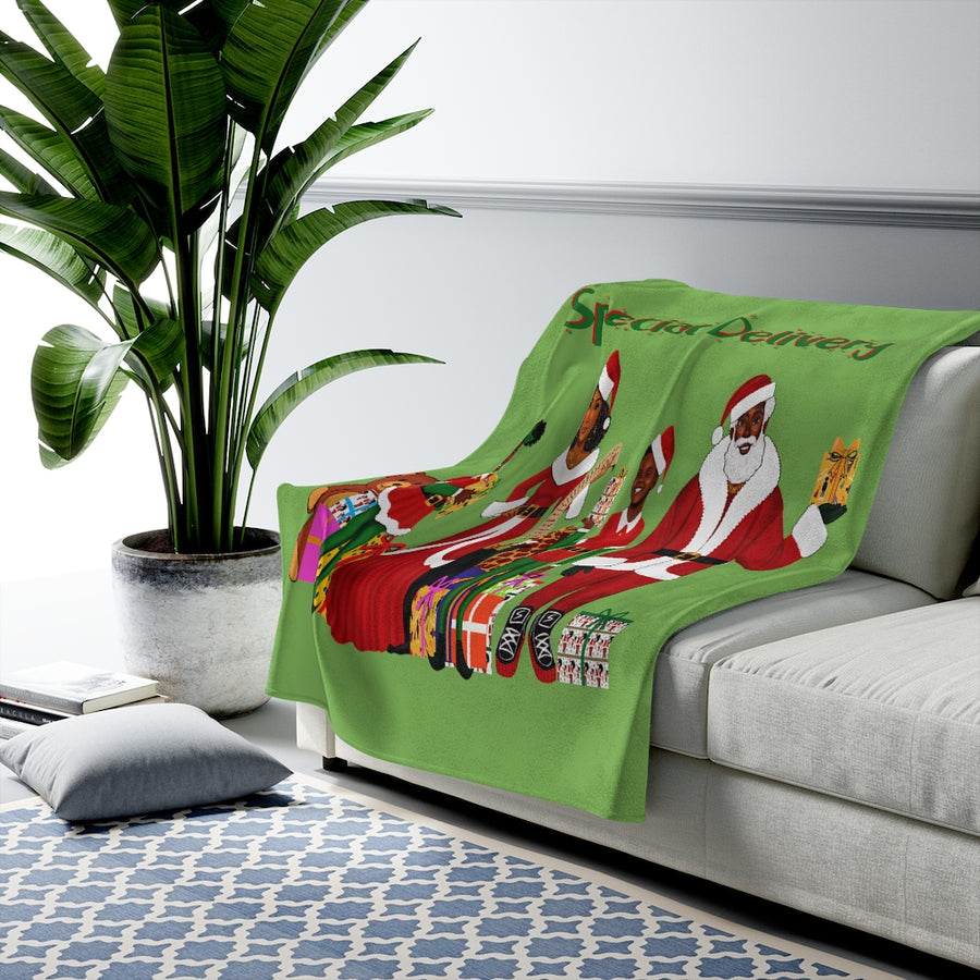 Santa's Crew Velveteen Plush Blanket Green